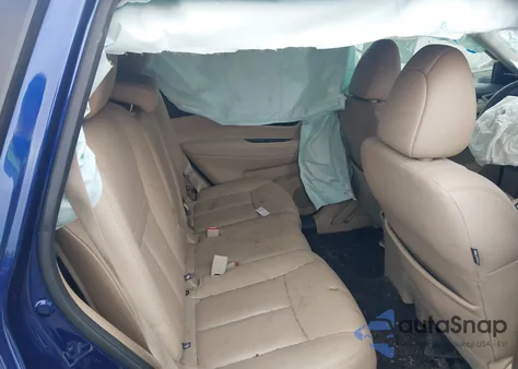 2017 Nissan Rogue Sl из США, поврежденный, VIN 5N1AT2MV3HC771572